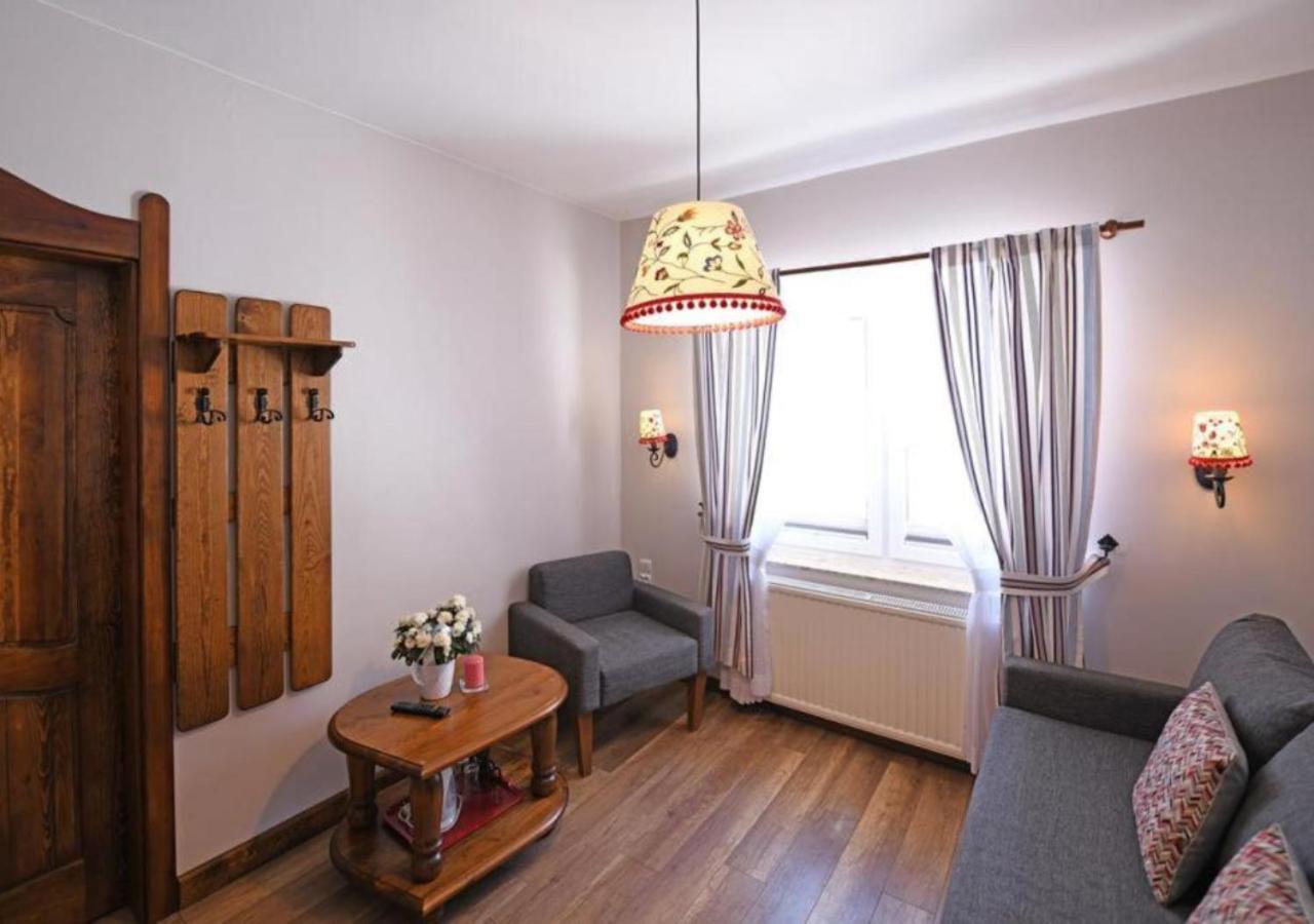Gosciniec Malinowka Bed and Breakfast Krzeszna Exteriör bild